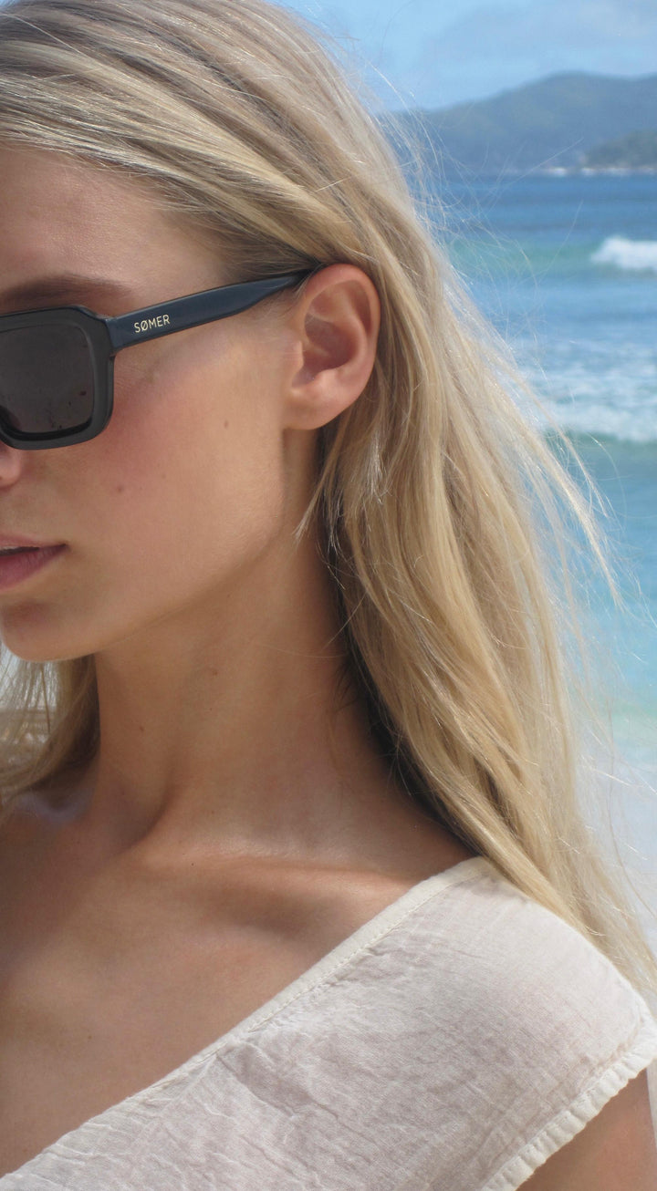 SOMER Altura - Obsidian Black